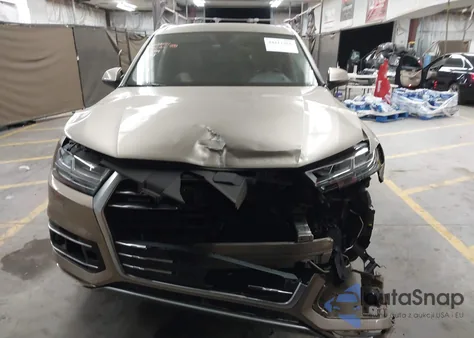 2018 Audi Q7 3.0T Premium z USA, uszkodzony, nr VIN WA1VAAF72JD002818